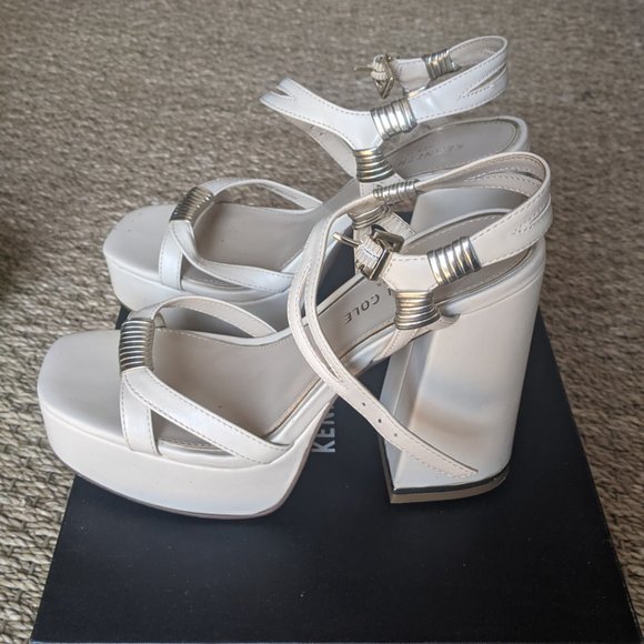 Dolly Ankle Strap Platform Block Heel Sandal - Picture 8 of 8